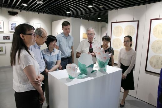 参观艺术艺术系毕业生作品展